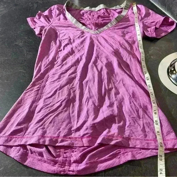 Lululemon Shirt Womens Purple V-Neck Active Top Workout Top Casual -2 - Picture 6 of 8